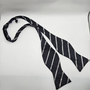 Broletto Gray Silver Striped Silk Wool Adjustable Bowtie Wedding Work 35.5x2.25"